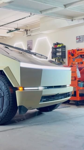 Matte Sandstorm full build